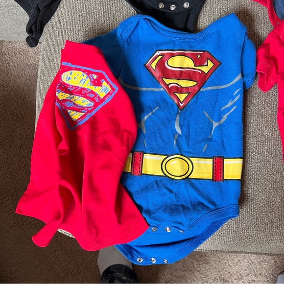 8 Amazing onesie, one piece, lot, superheroes. You get them all and a cape.. - Picture 3 of 13